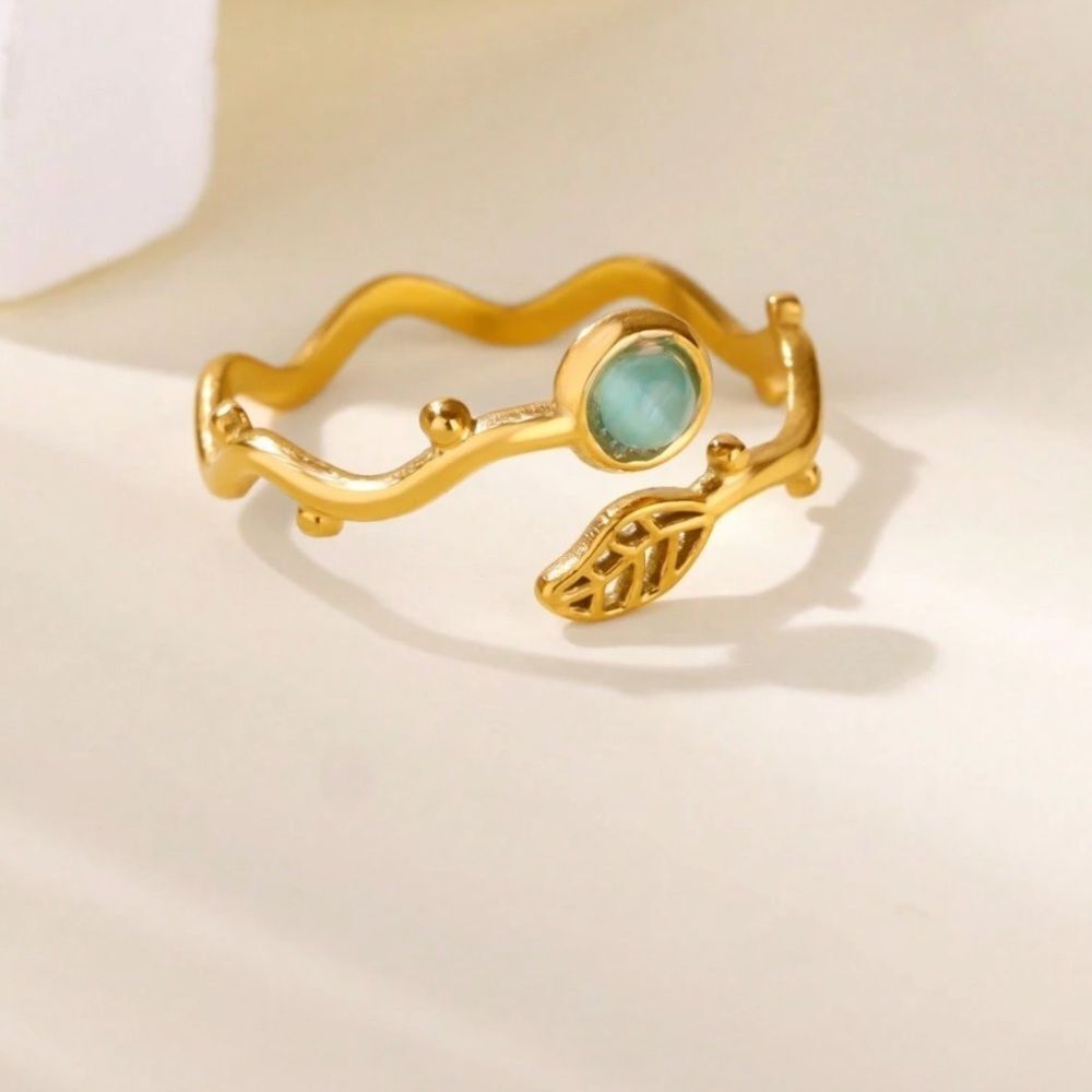 Gold Wave Ring N957